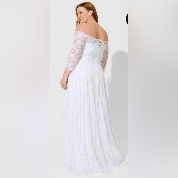 Torrid Women’s White Lace Off Shoulder A-Line Wedding Dress Size 10 NWT NIB - Picture 2 of 13
